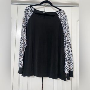 Black and cheetah long sleeve